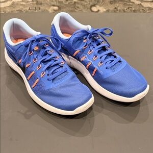 NWOT Nike LunarStelos Running Shoes - size 10.